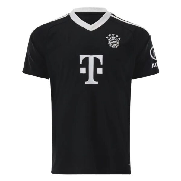 Bayern München 2024-25 black Goalkeeper Jersey